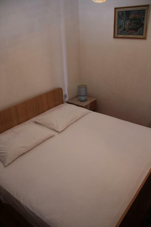 Apartamento App Dujmovic Supetar Exterior foto