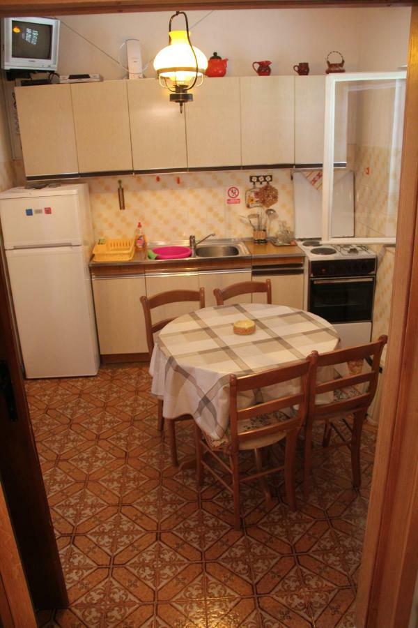 Apartamento App Dujmovic Supetar Exterior foto