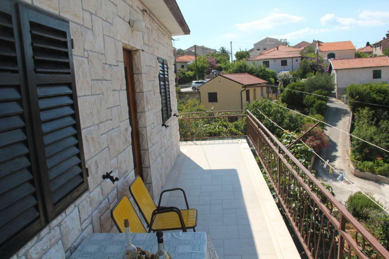 Apartamento App Dujmovic Supetar Exterior foto